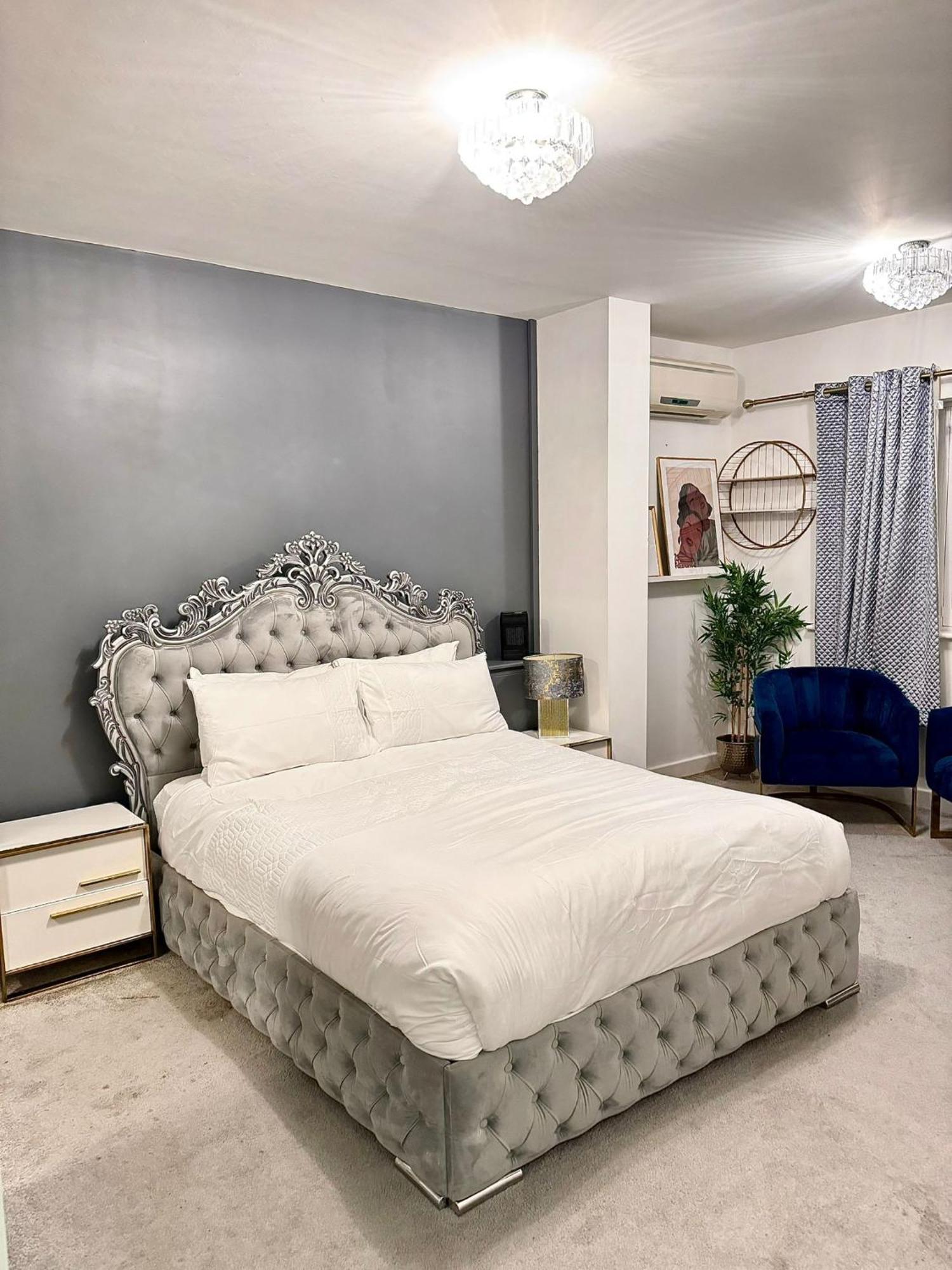 Hornchurch Deluxe Spacious King Size Room מראה חיצוני תמונה